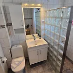 Modern Arctic Retreat With Stunning Mountain Views Apartament Narwik